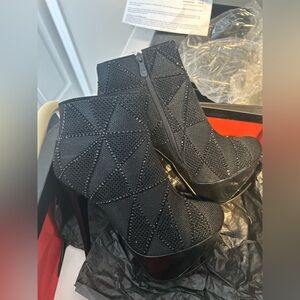 Elegant Black Women's Ankle Boots